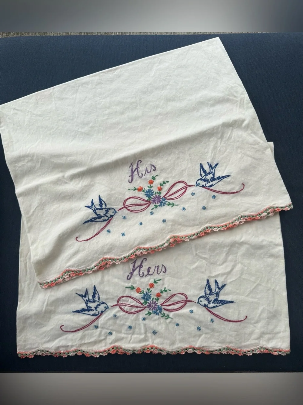 Hand-Embroidered VTG Pillowcase Set